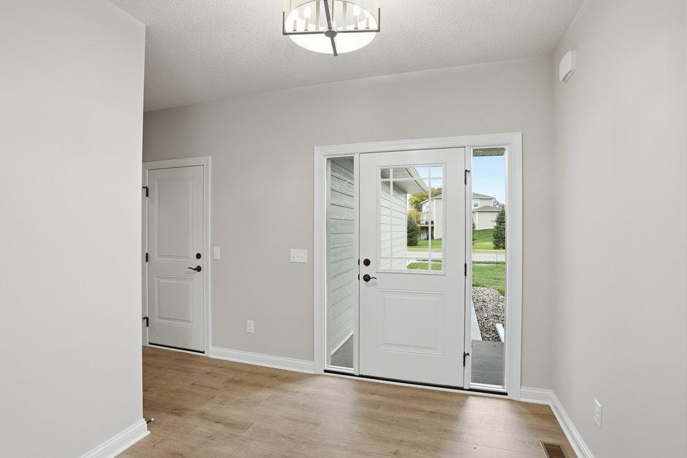 15587 Hampshire Avenue S