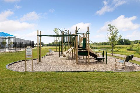 Tiny photo for 10693 39th Street N, Lake Elmo, MN 55042 (MLS # 7012497)