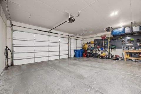 Tiny photo for 10693 39th Street N, Lake Elmo, MN 55042 (MLS # 7012497)