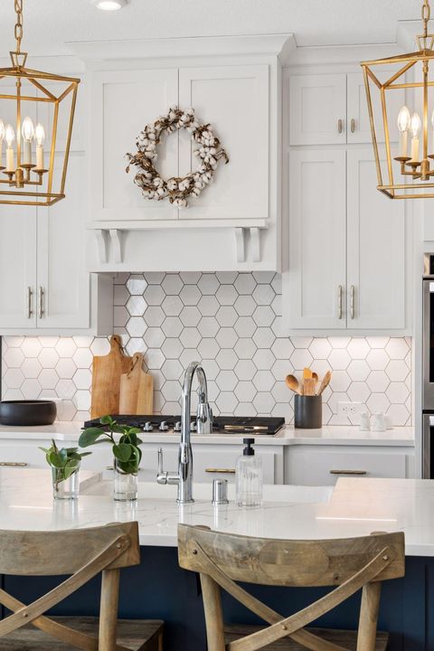 Tiny photo for 10693 39th Street N, Lake Elmo, MN 55042 (MLS # 7012497)