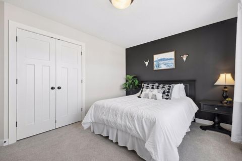 Tiny photo for 10693 39th Street N, Lake Elmo, MN 55042 (MLS # 7012497)