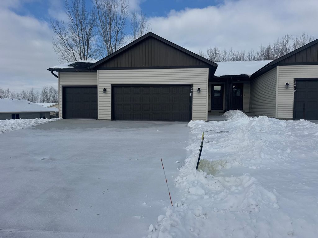 Photo of 2031 20th Street E, Zumbrota, MN 55992 (MLS # 7004563)