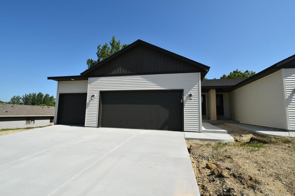 Photo of 2031 20th Street E, Zumbrota, MN 55992 (MLS # 7004563)