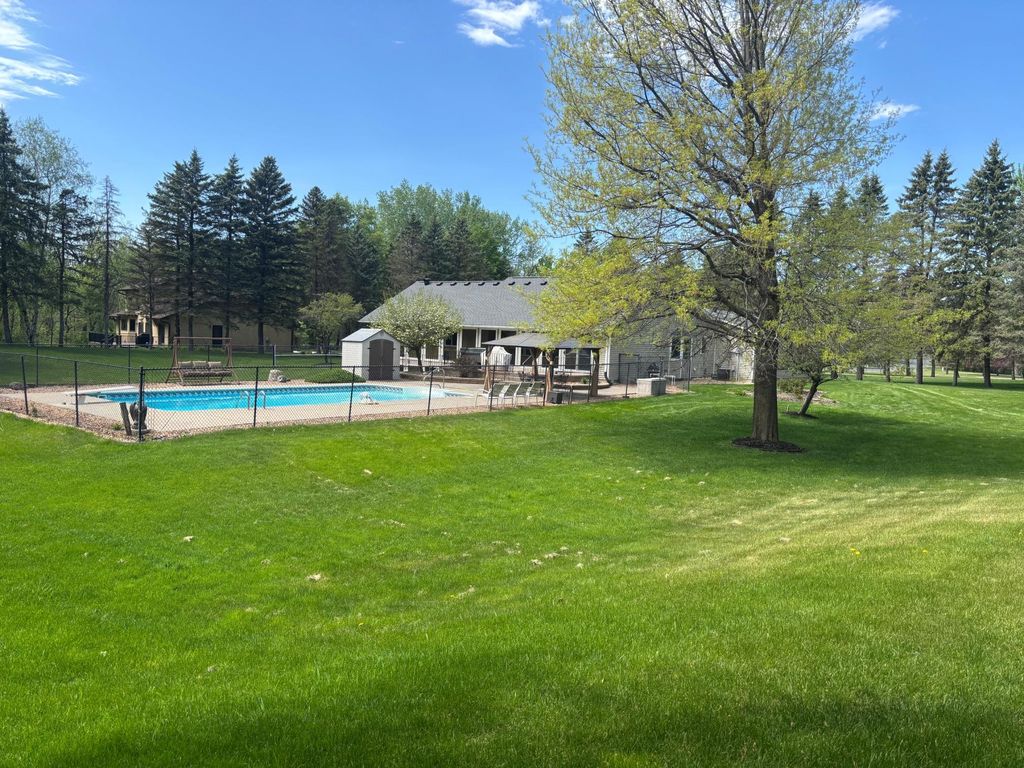 Photo of 5737 N Highlands Court, Lake Elmo, MN 55042 (MLS # 7075547)