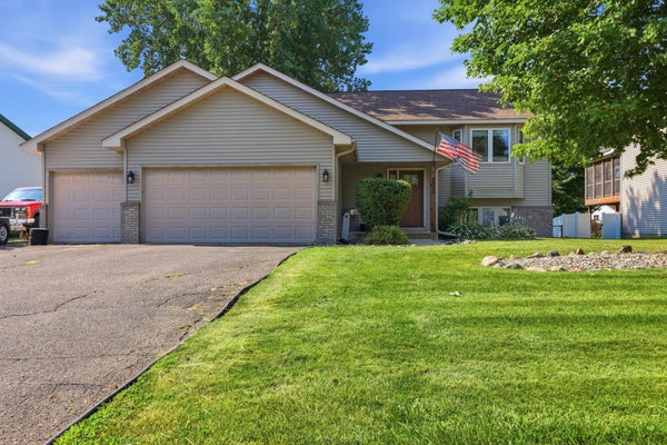 207 DRESDEN ALCOVE, WAVERLY, MN 55390 - Image 933e88b95e68e5aa2d7b523a22b9b8a8/4140077330