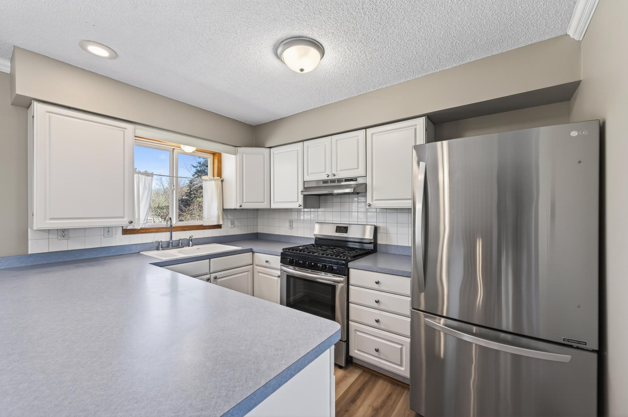 6120 Valley Creek Road