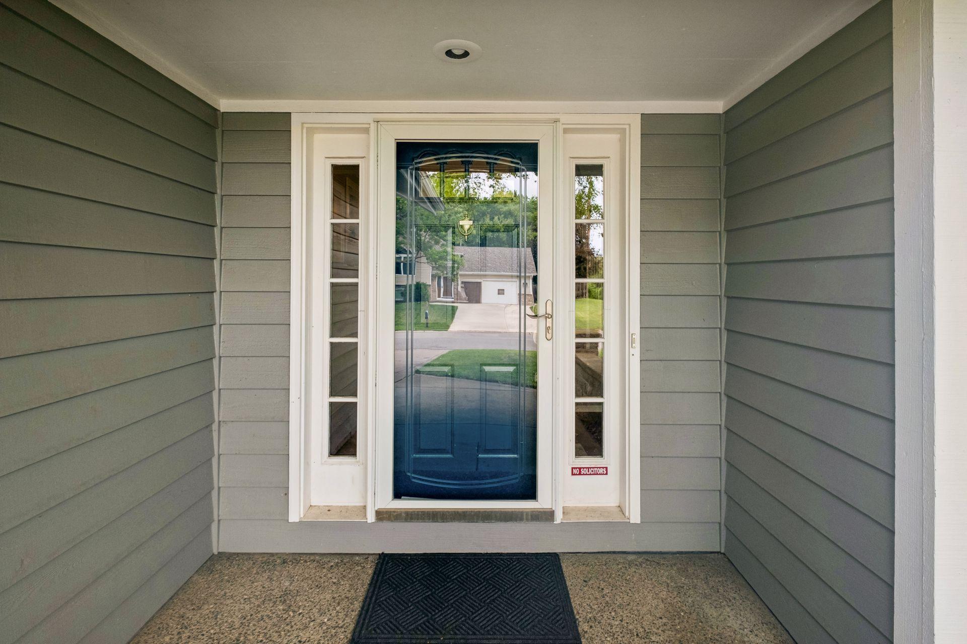 17195 Daniel Lane