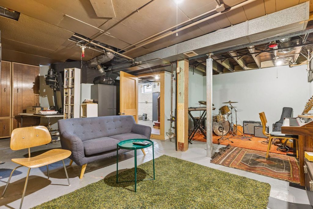 Photo of 3240 Elliot Avenue, Minneapolis, MN 55407 (MLS # 7055776)