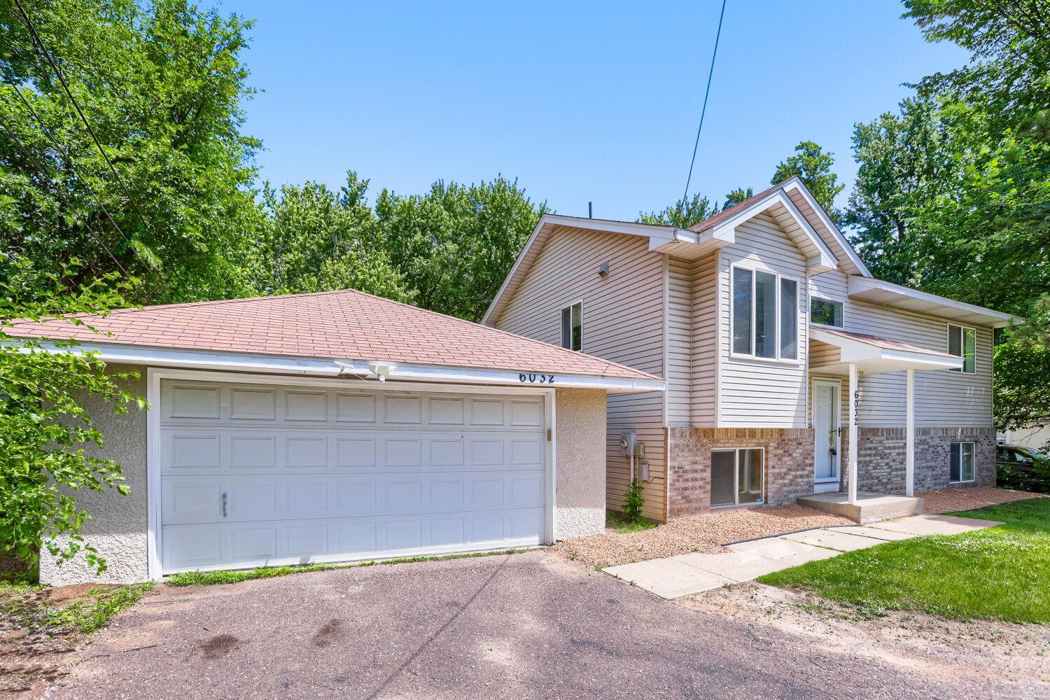 6032 Upper 51st Street N