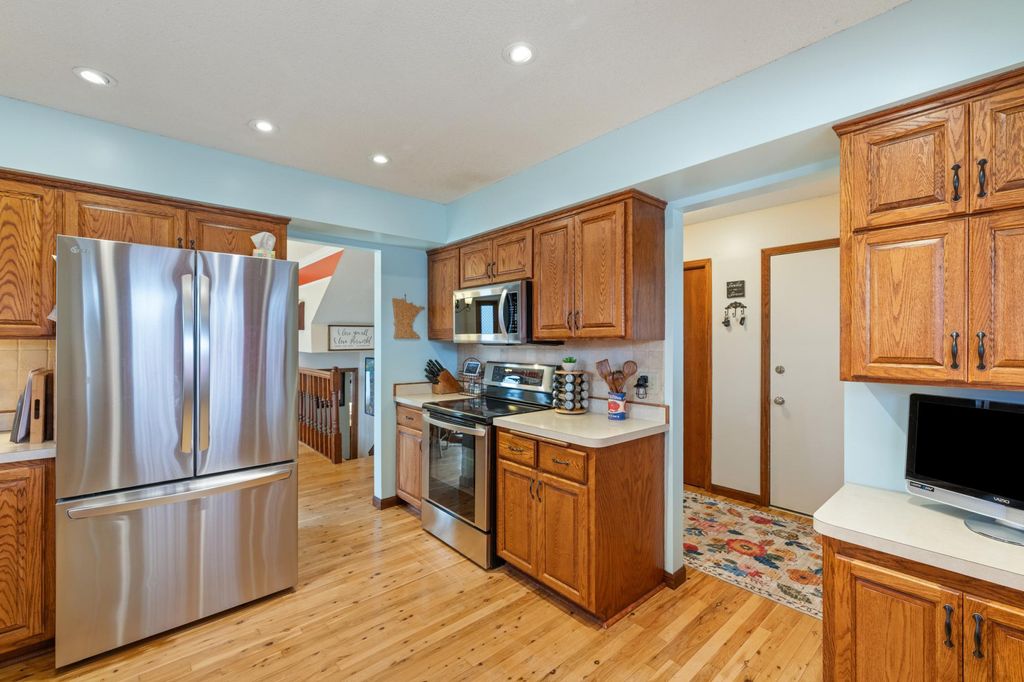 Photo of 11807 Pennsylvania Avenue N, Champlin, MN 55316 (MLS # 7044616)