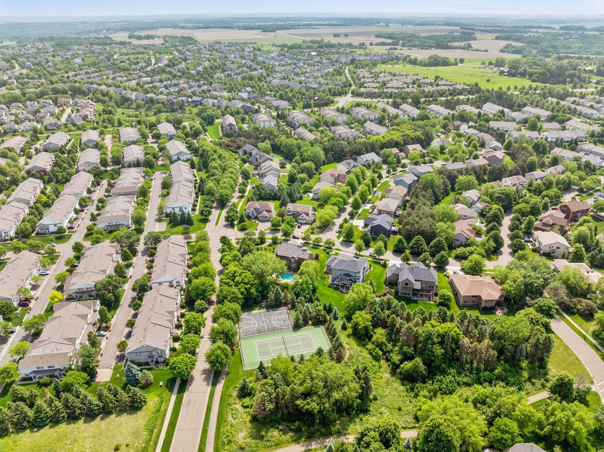 Woodbury, Minnesota 55129, United States, 5 Bedrooms Bedrooms, ,5 BathroomsBathrooms,Residential,Coming Soon,148151