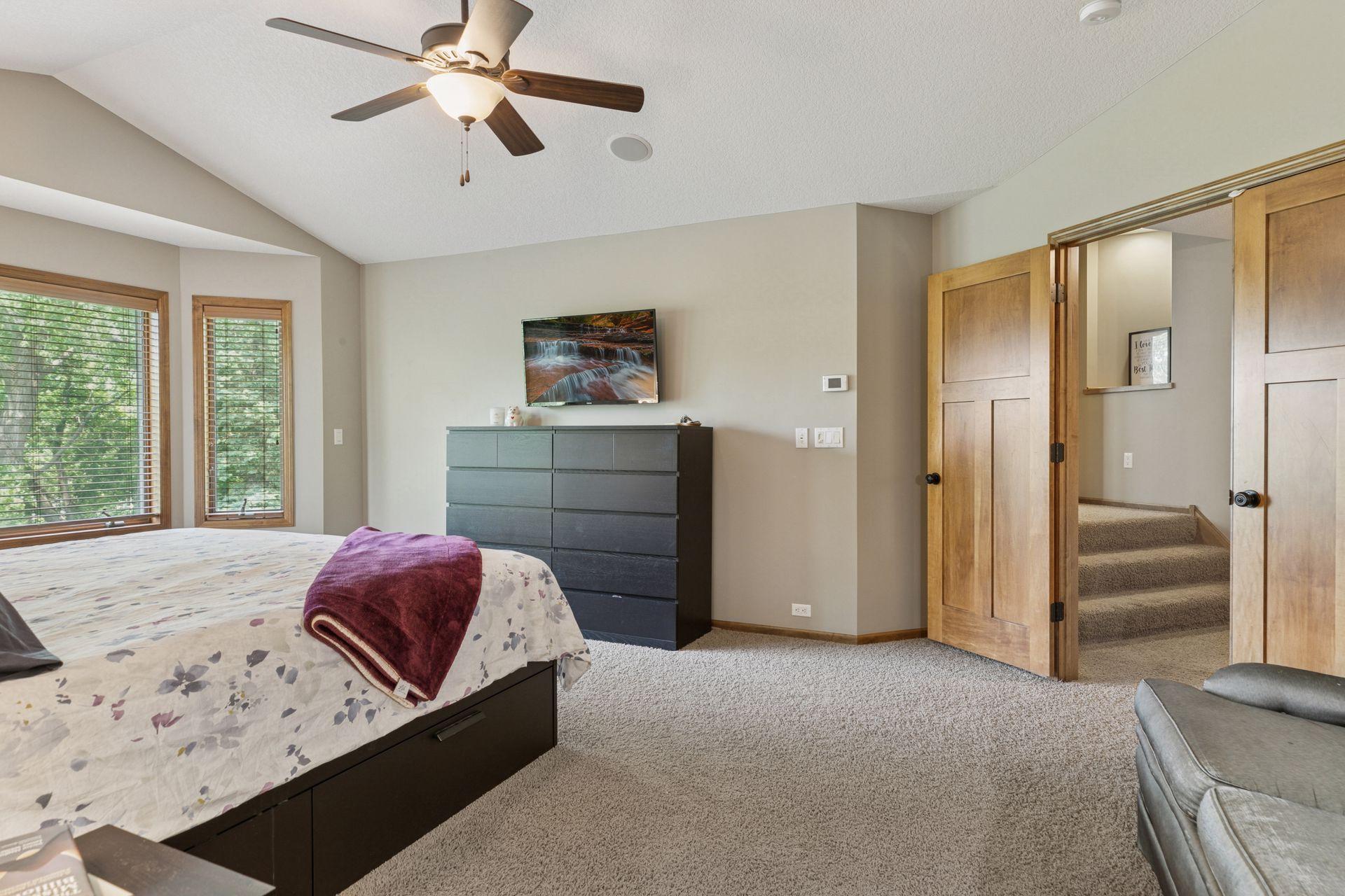 Woodbury, Minnesota 55129, United States, 5 Bedrooms Bedrooms, ,5 BathroomsBathrooms,Residential,Coming Soon,148151