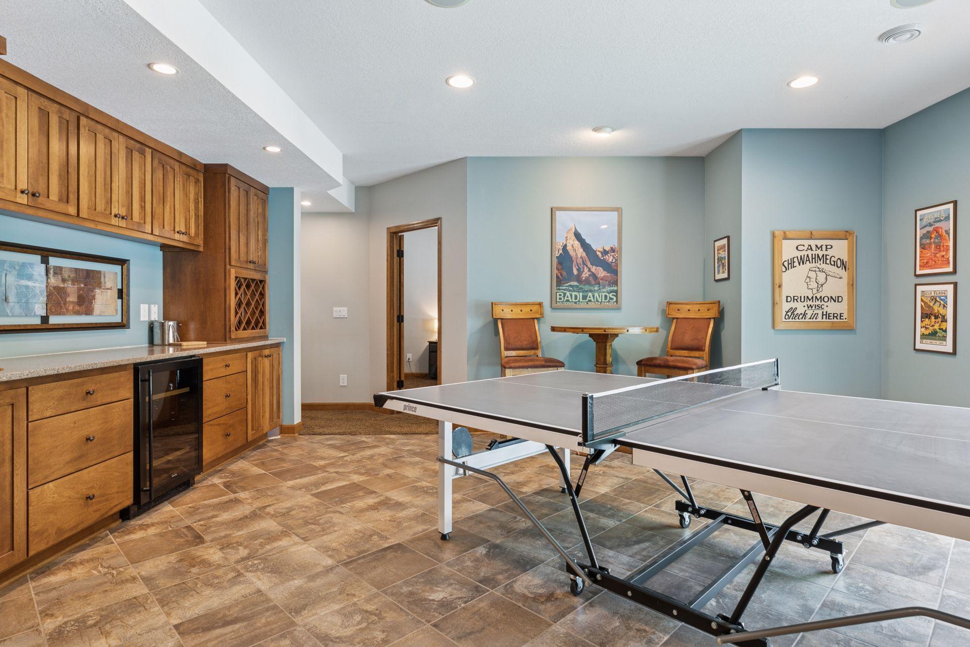 Woodbury, Minnesota 55129, United States, 5 Bedrooms Bedrooms, ,5 BathroomsBathrooms,Residential,Coming Soon,148151