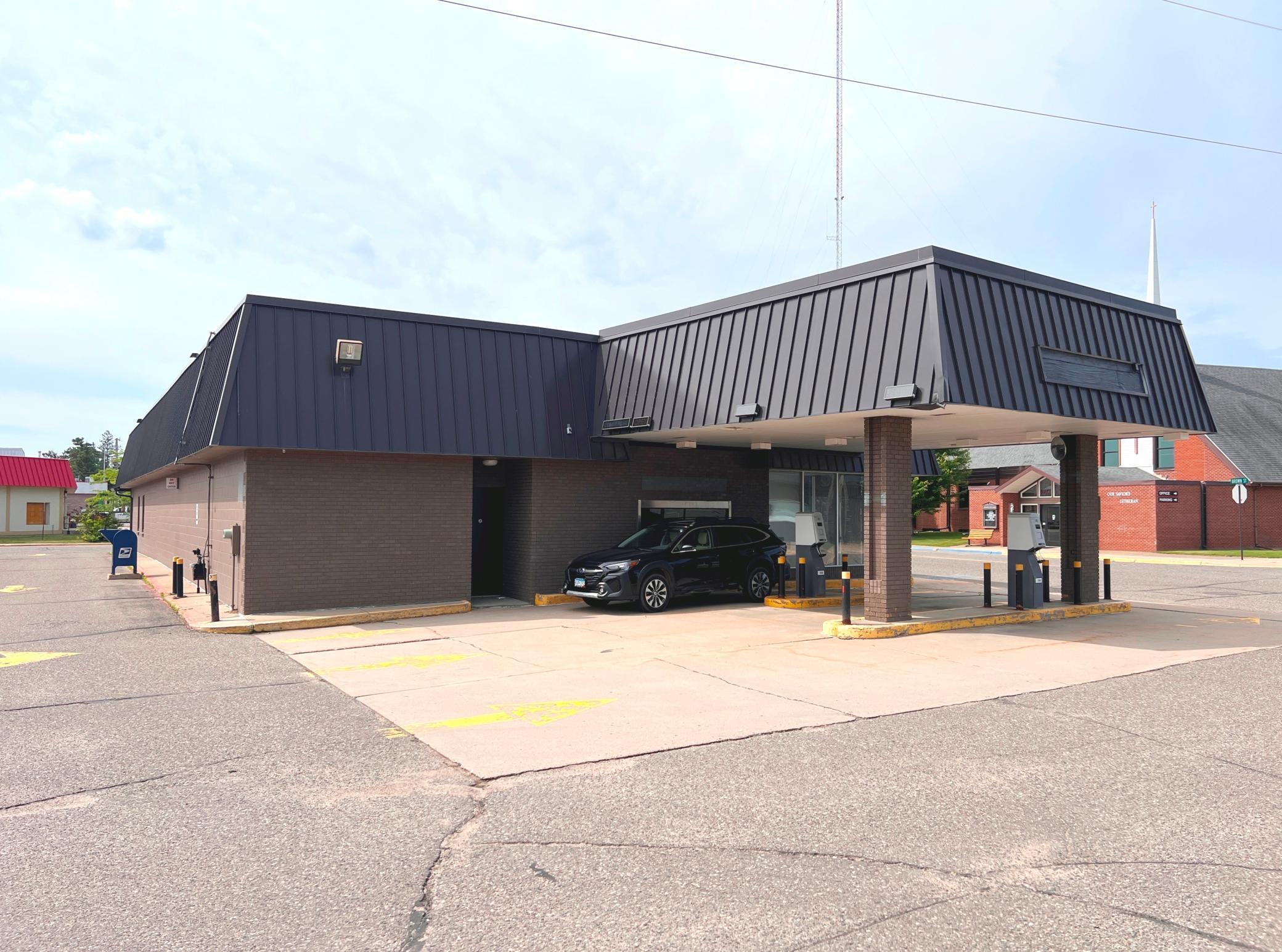 4284 Main Street