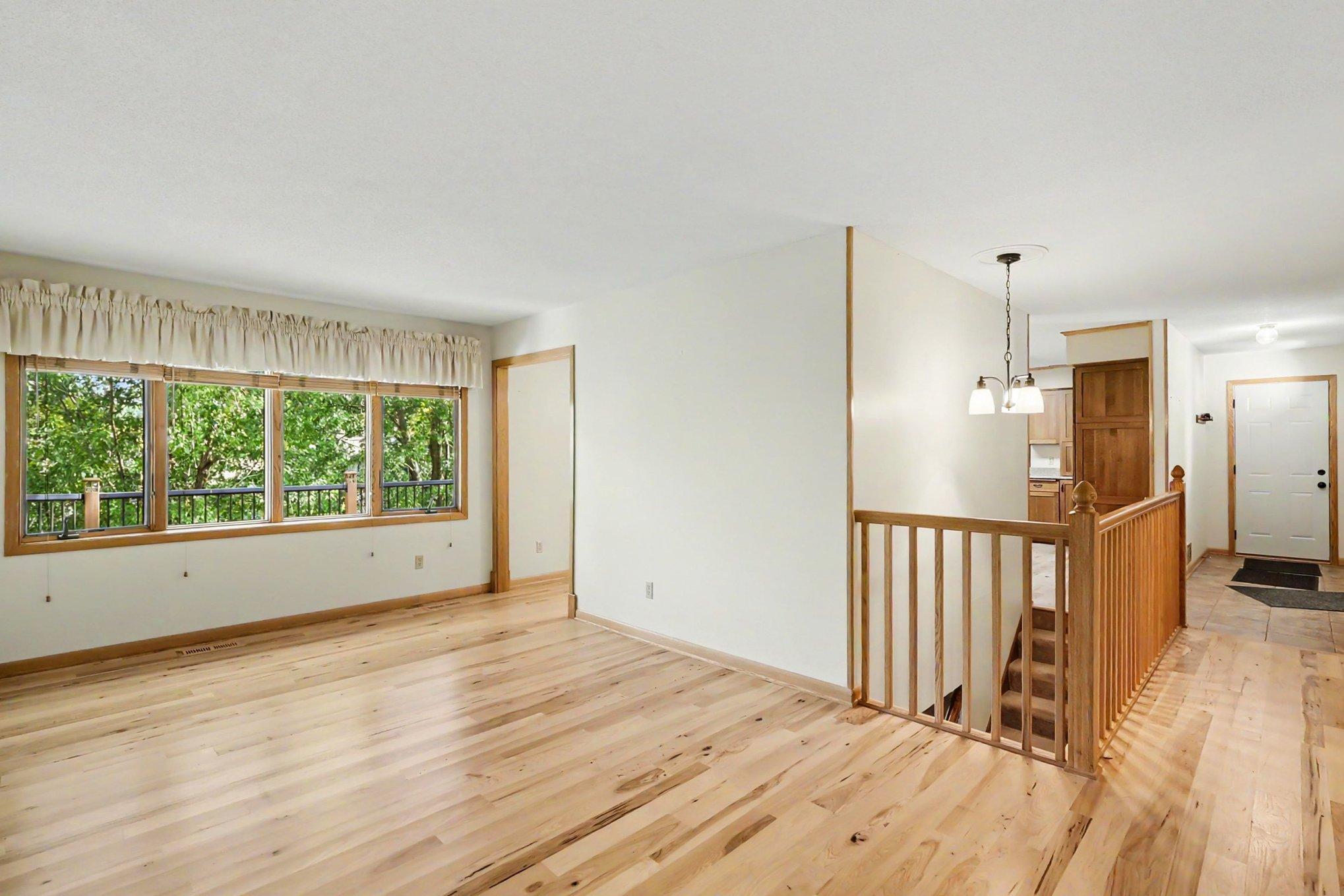 12325 Villaburne Drive