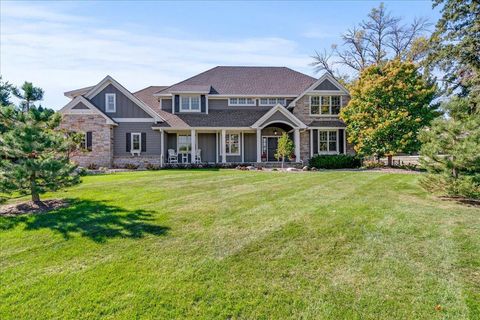 5204 Glengarry Parkway Edina MN 55436