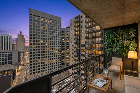 66 9th Street E 2115 Saint Paul MN 55101