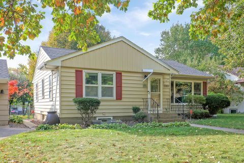 1180 Skillman Avenue W Roseville MN 55113