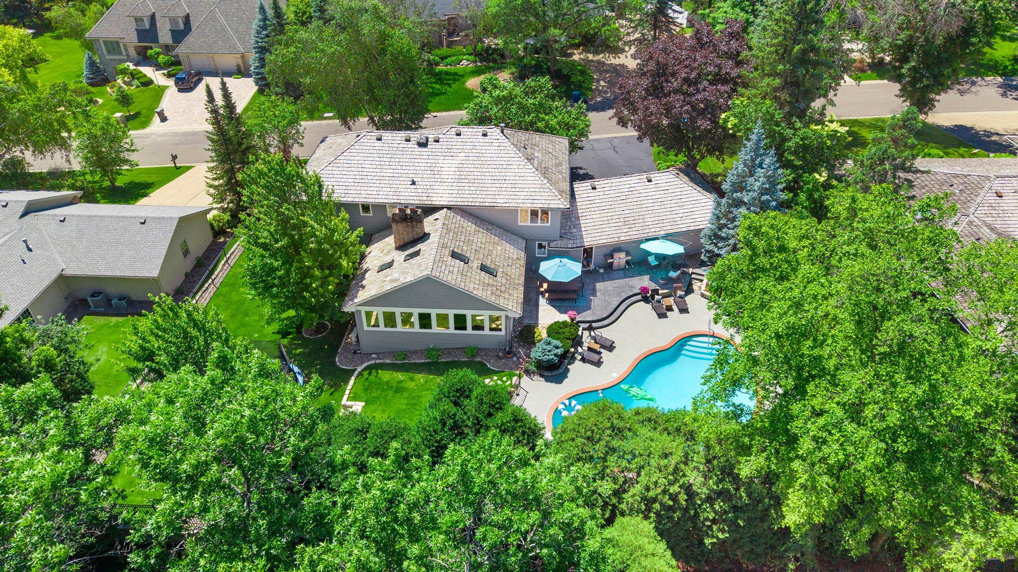 6612 Dovre Drive