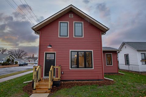 602 8th Street E Winona MN 55987