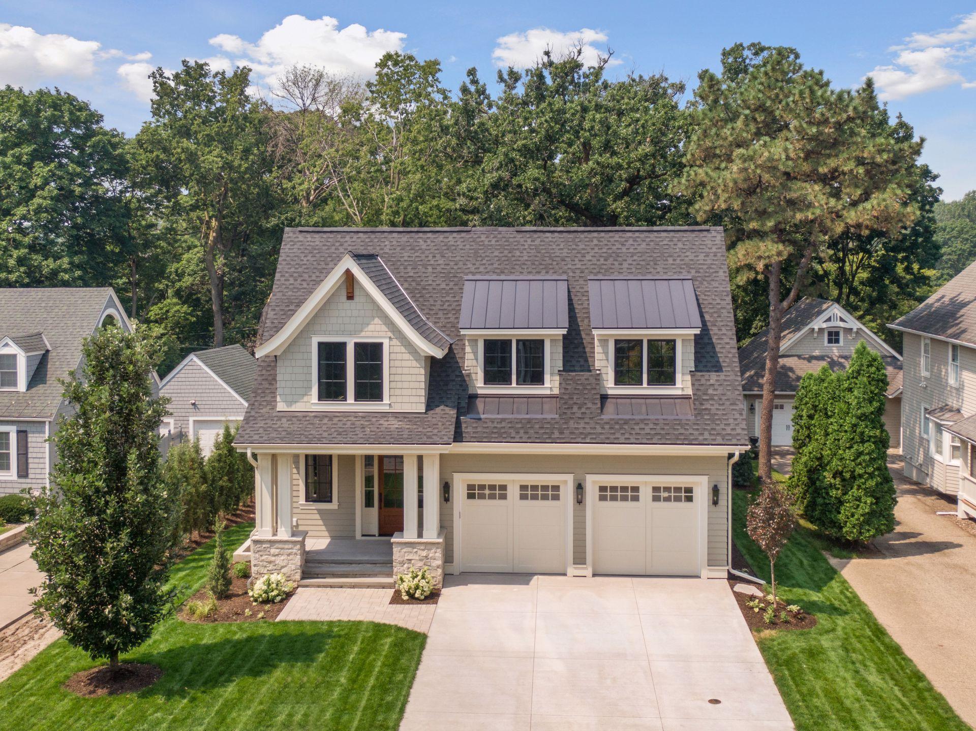 141 Benton Avenue