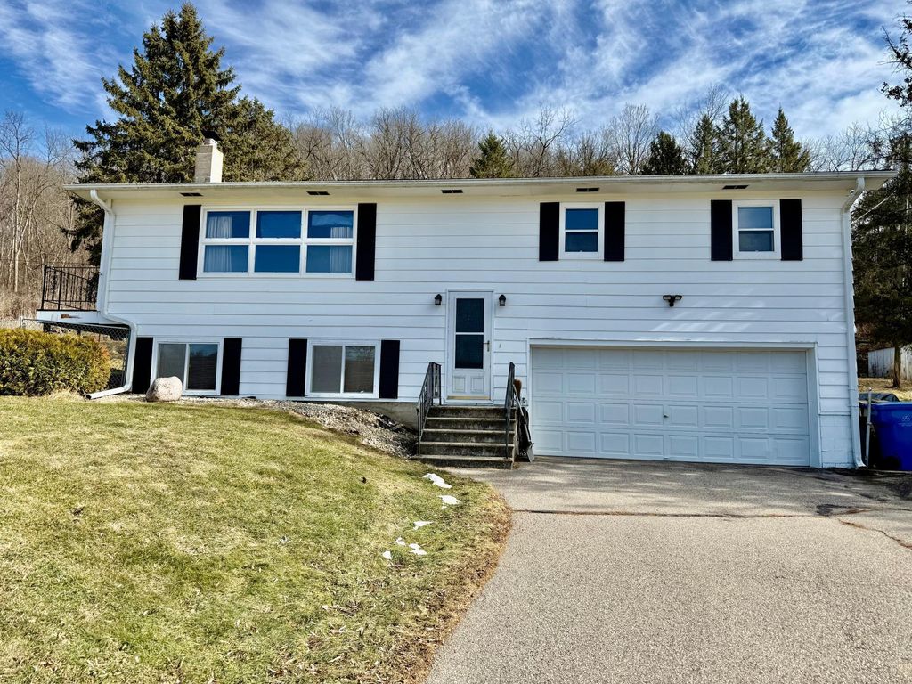 Photo of 17138 County Road 23, Minnesota City, MN 55959 (MLS # 7028198)