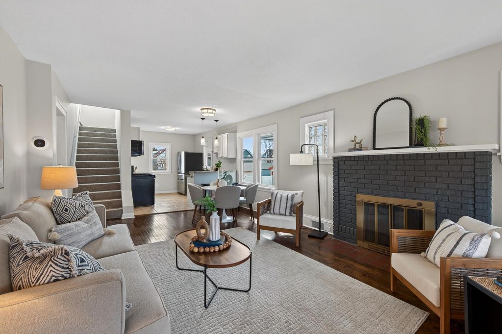 Photo of 4115 Chicago Avenue, Minneapolis, MN 55407 (MLS # 7018450)