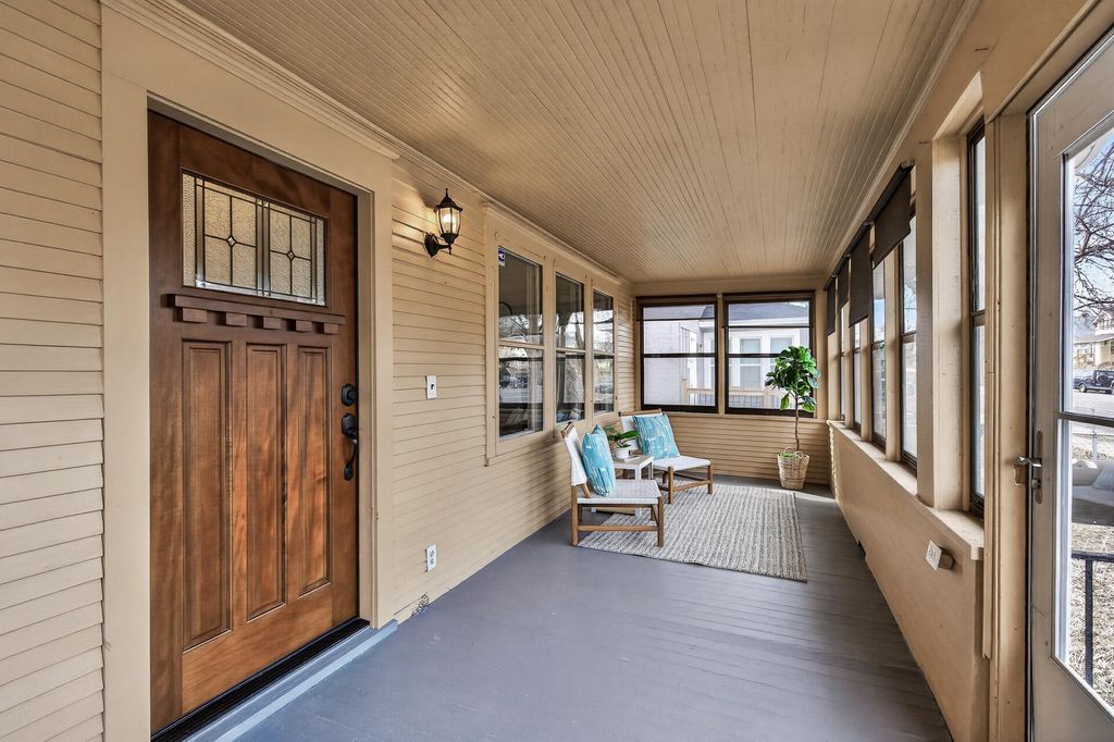 Photo of 4115 Chicago Avenue, Minneapolis, MN 55407 (MLS # 7018450)