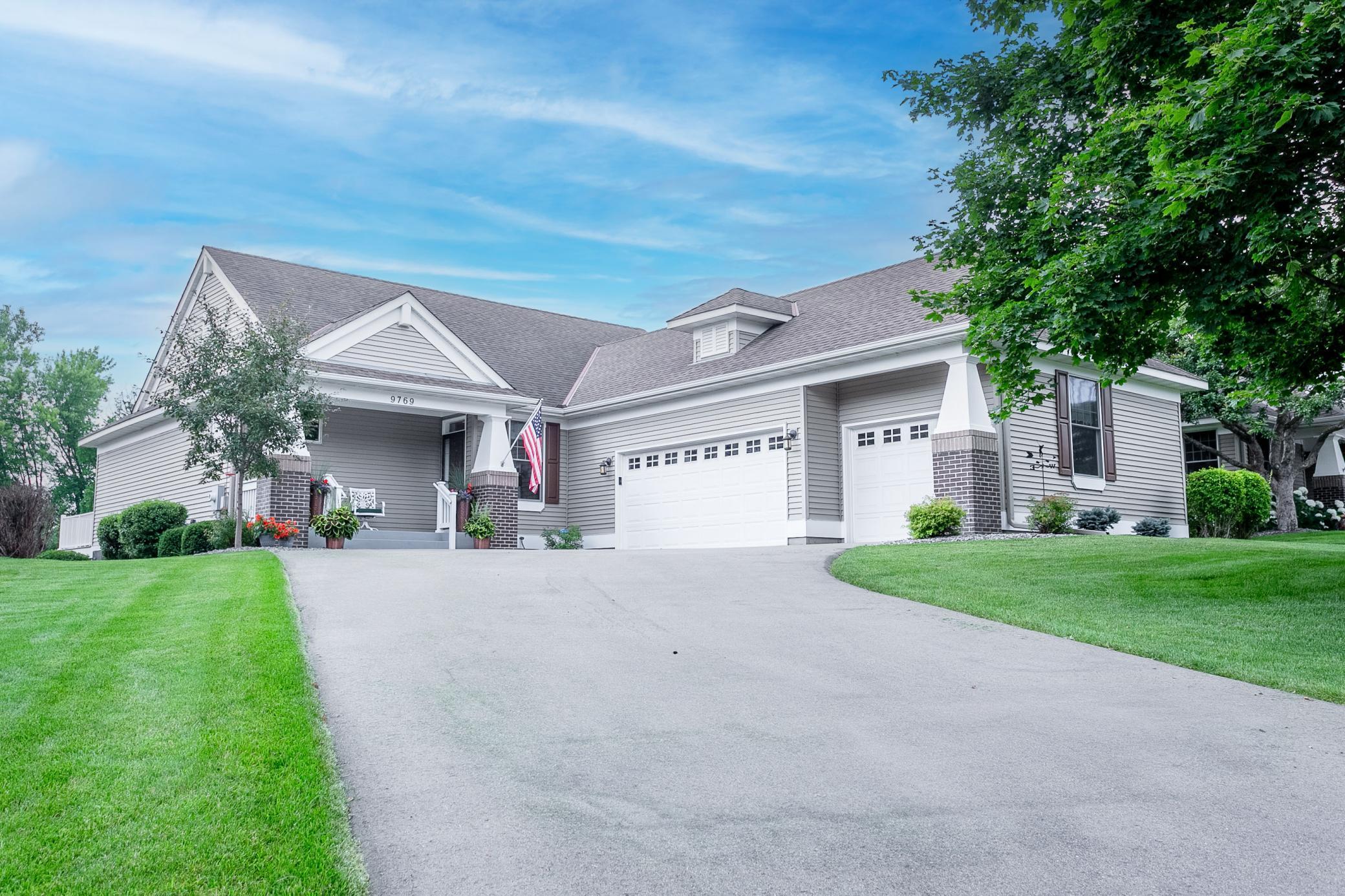 9769 Wedgewood Circle