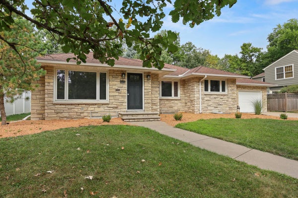 4370 MACKEY AVE, MINNEAPOLIS, MN 55424 - Image 93cc4bc0bd0aeadab6b563be206e63ec/11143674