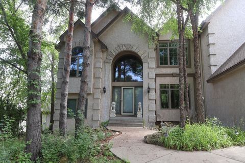 12625 Sable Drive Burnsville MN 55337