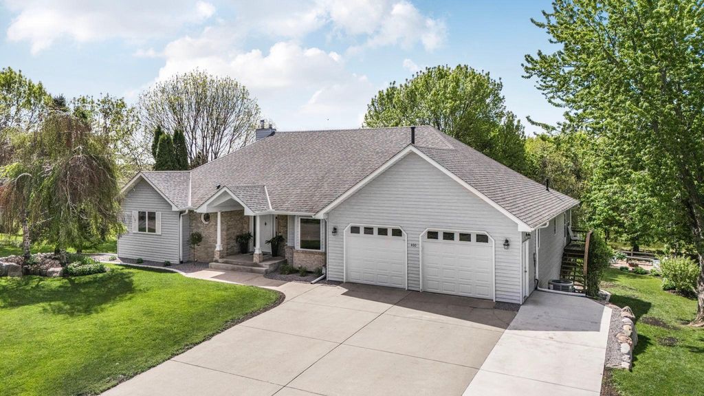 Photo of 400 Klarsyn Street SE, Cokato, MN 55321 (MLS # 7078263)