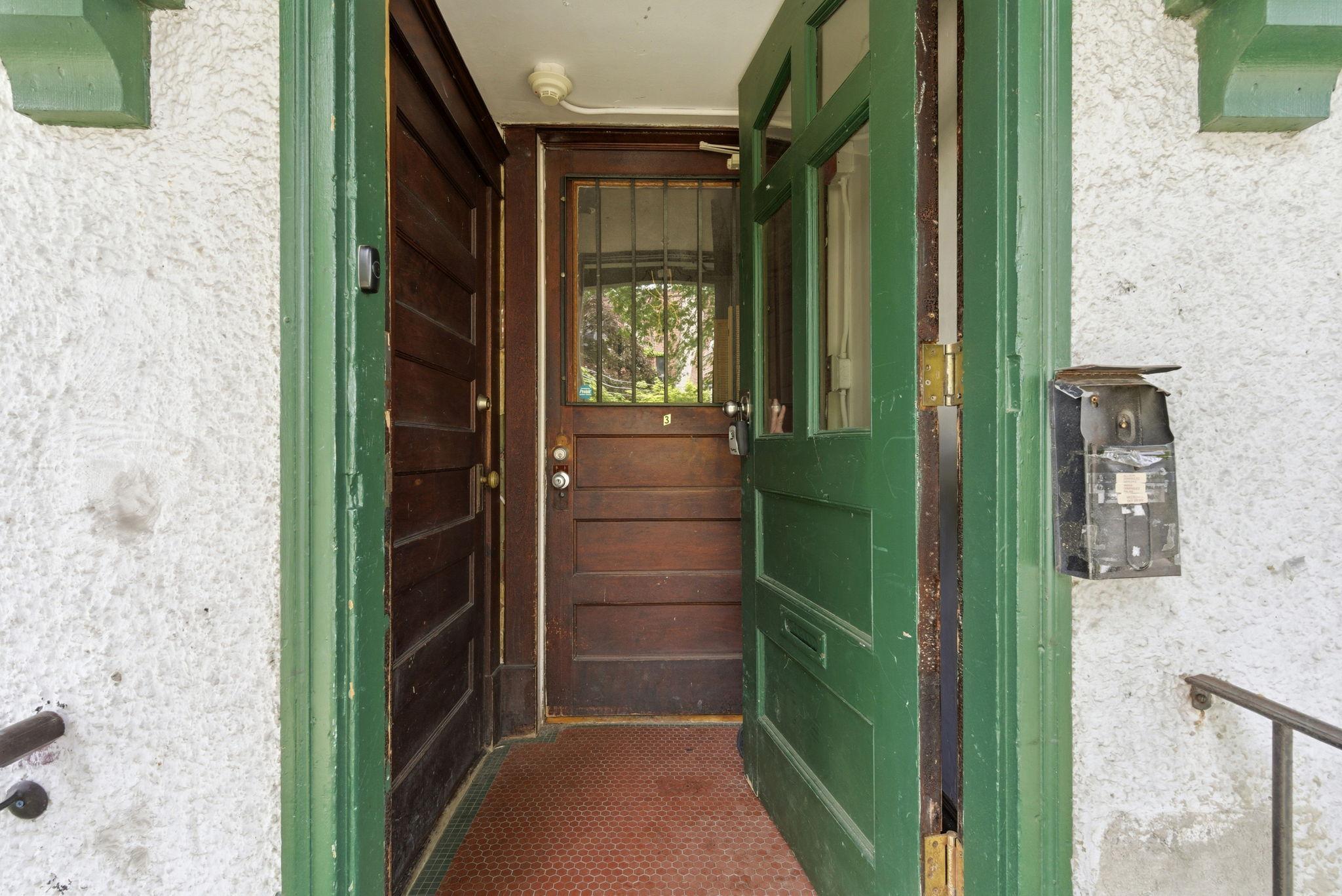 301 W 22nd Street
