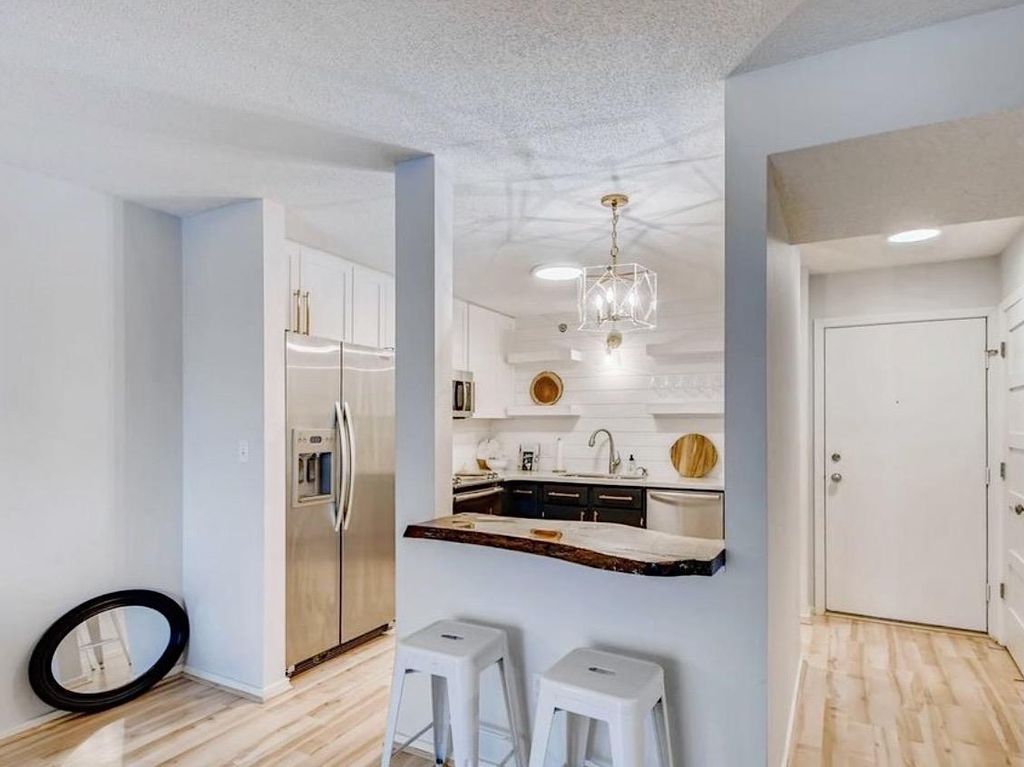 Photo of 121 Washington Avenue S #603, Minneapolis, MN 55401 (MLS # 7063948)