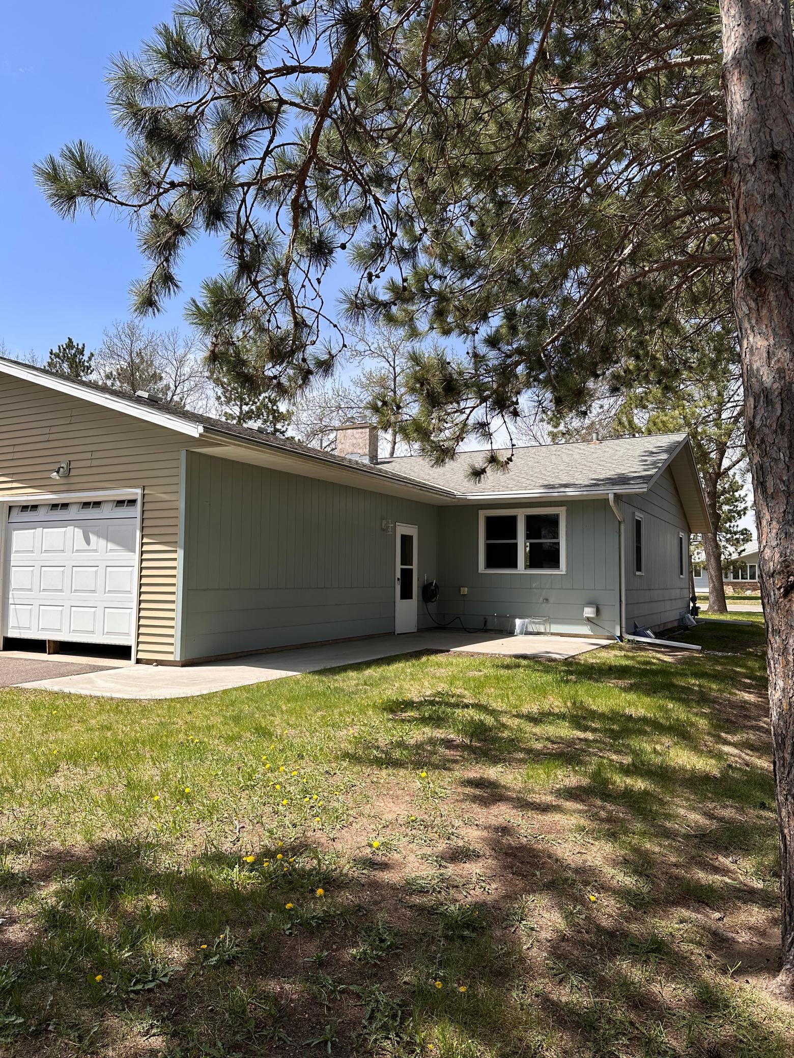 330 Jefferson Avenue