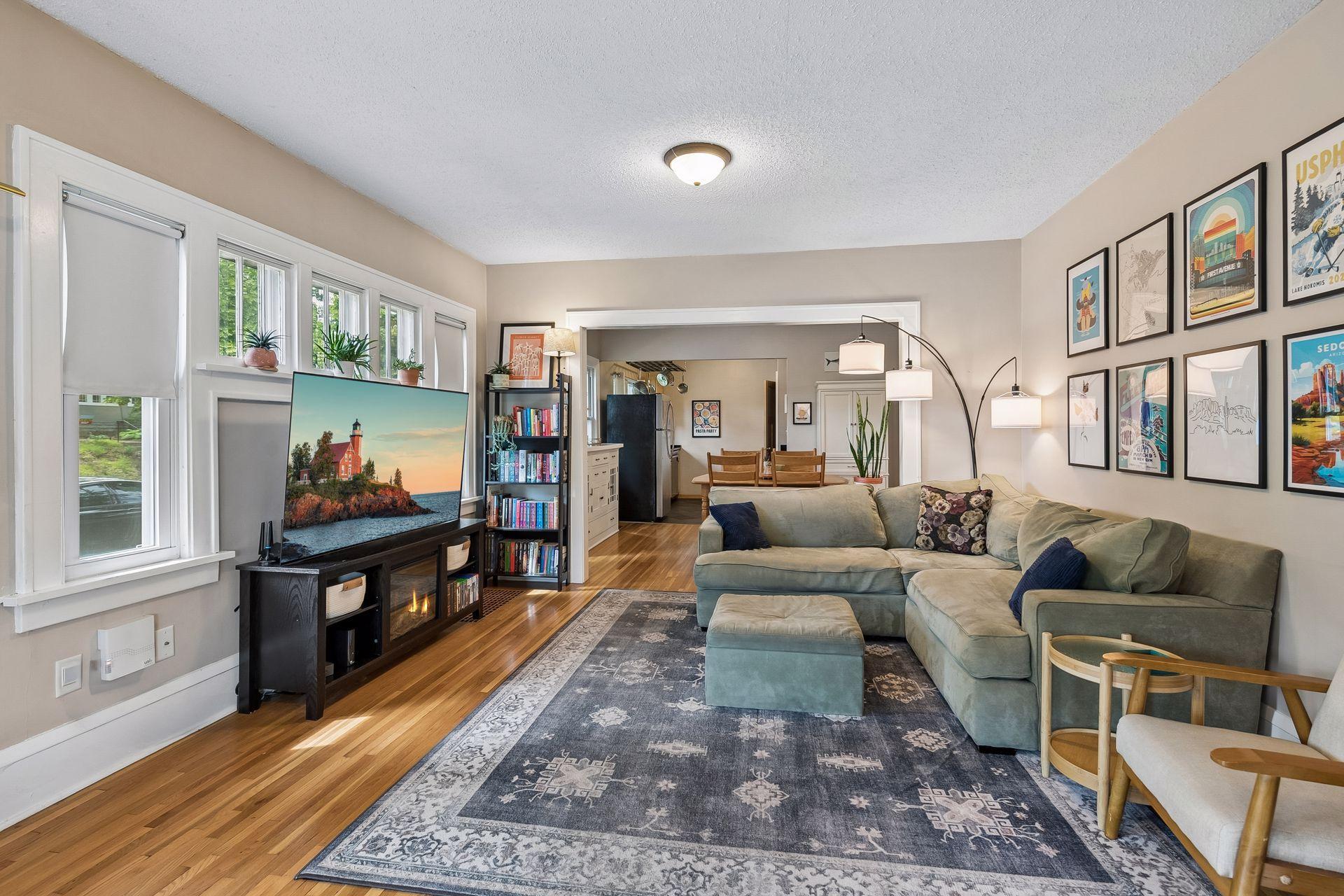 2500 E 42nd Street