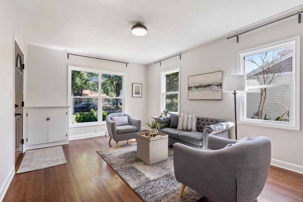 Photo of 2910 Pennsylvania Avenue S, Saint Louis Park, MN 55426 (MLS # 7135289)