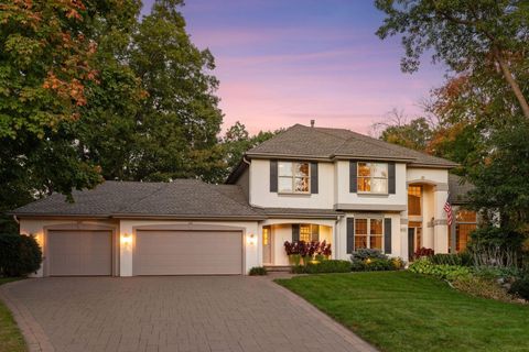 4620 Medina Lake Drive Medina MN 55340