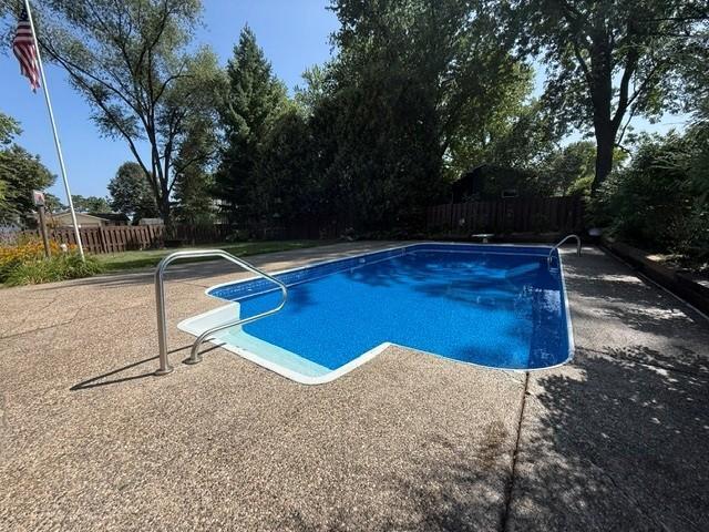 15183 Upper 63rd Street N