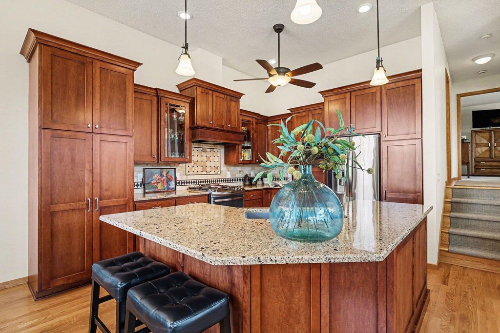 Photo of 15636 Chasewood Court, Rosemount, MN 55068 (MLS # 7052041)