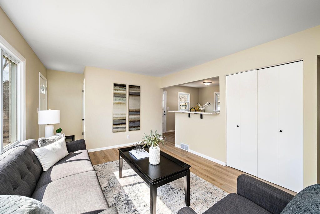 Photo of 5205 Jersey Avenue N, Crystal, MN 55428 (MLS # 7038573)