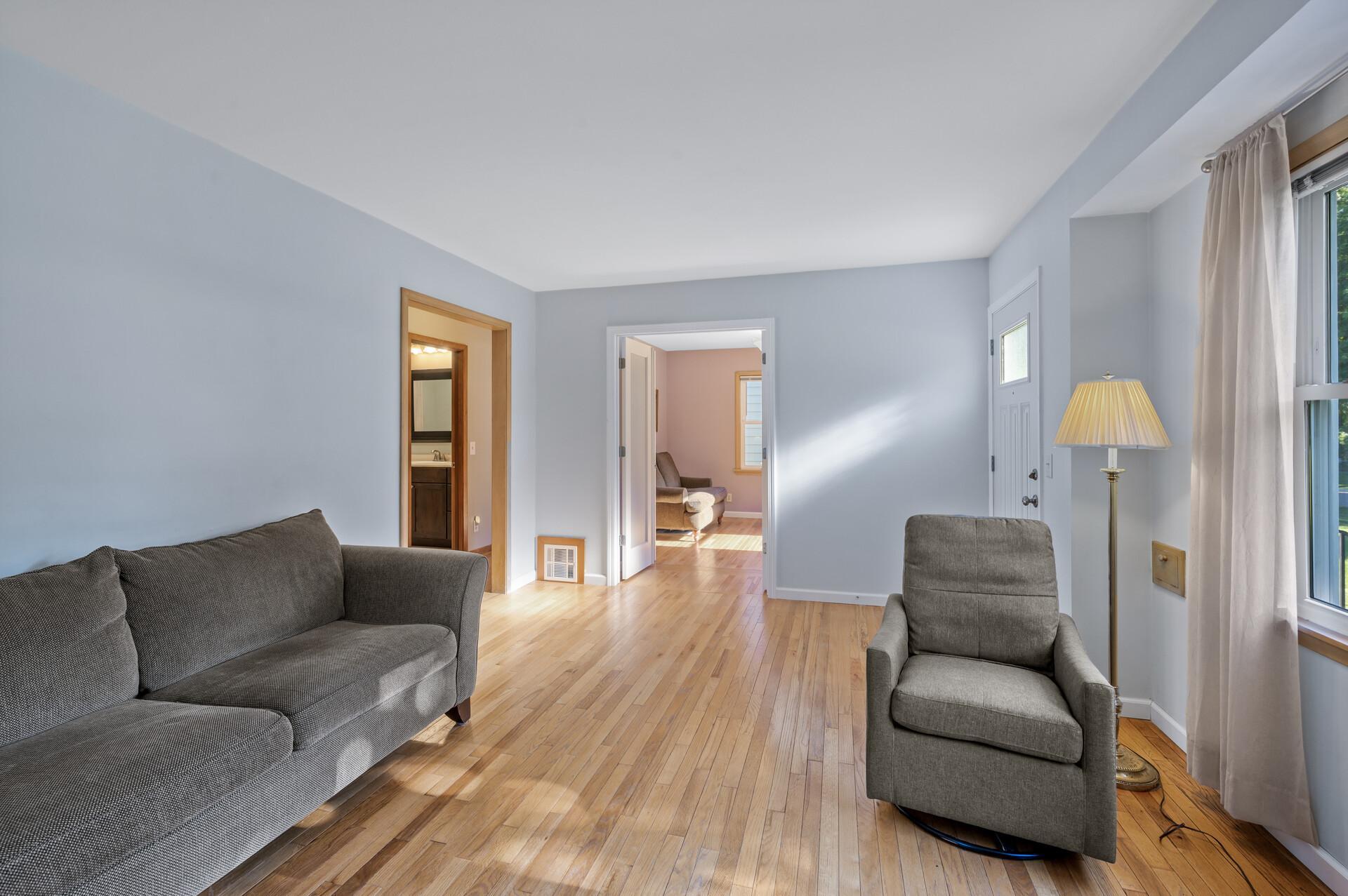 3514 Sumter Avenue S