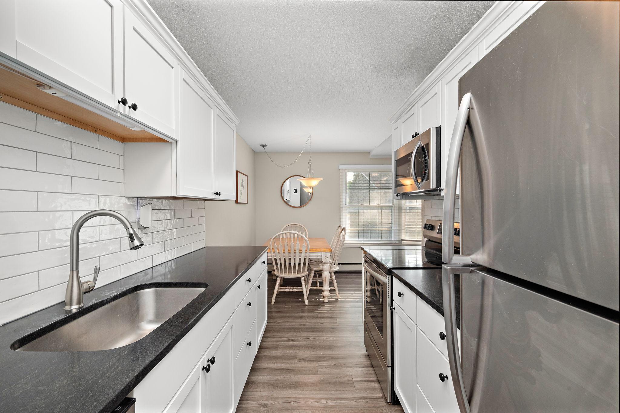 4618 Cedar Lake Road S 6