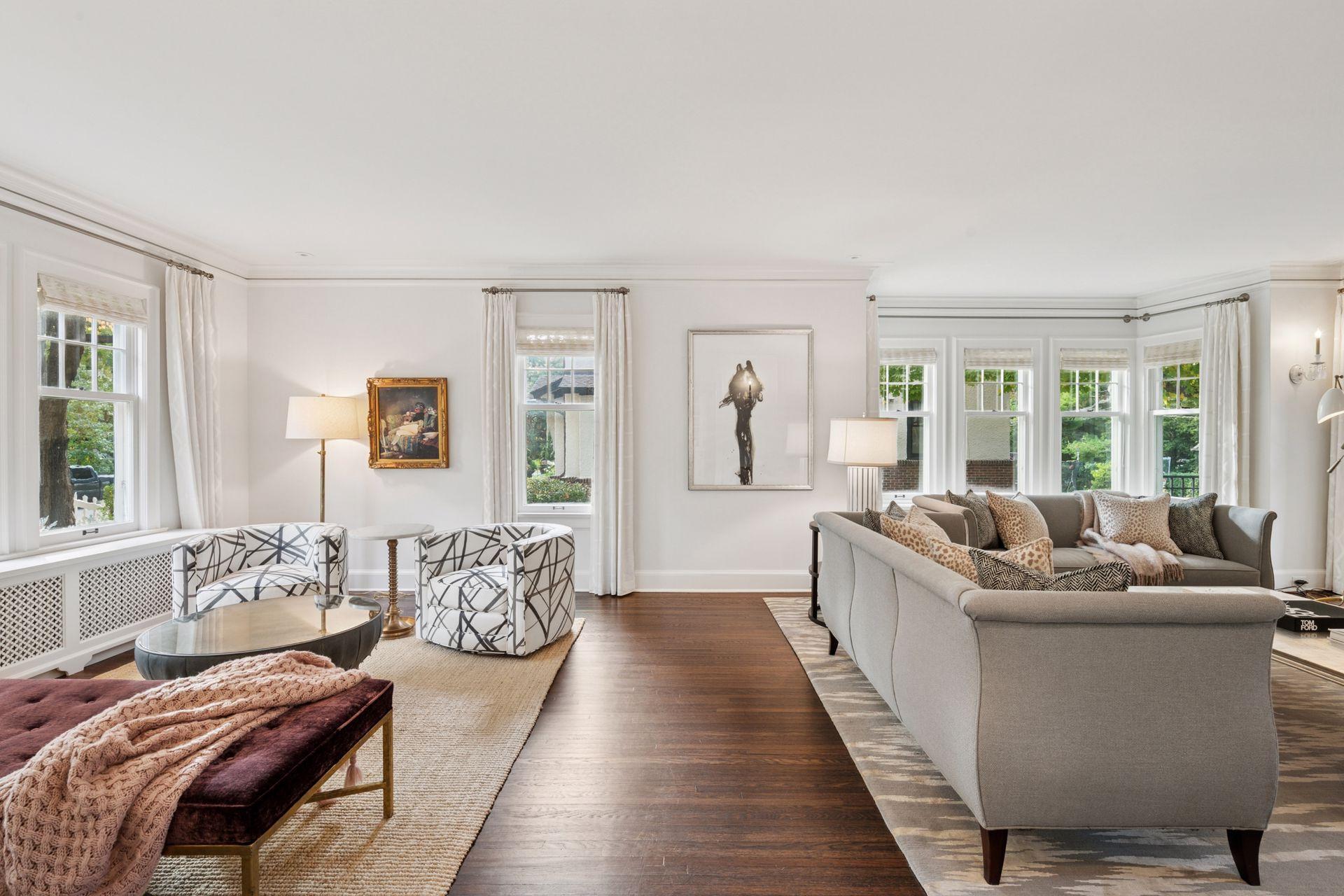 4720 Girard Avenue S