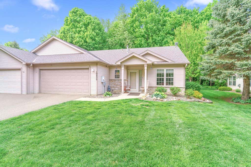 Photo of 10850 Woodland Drive, Chisago City, MN 55013 (MLS # 7113153)