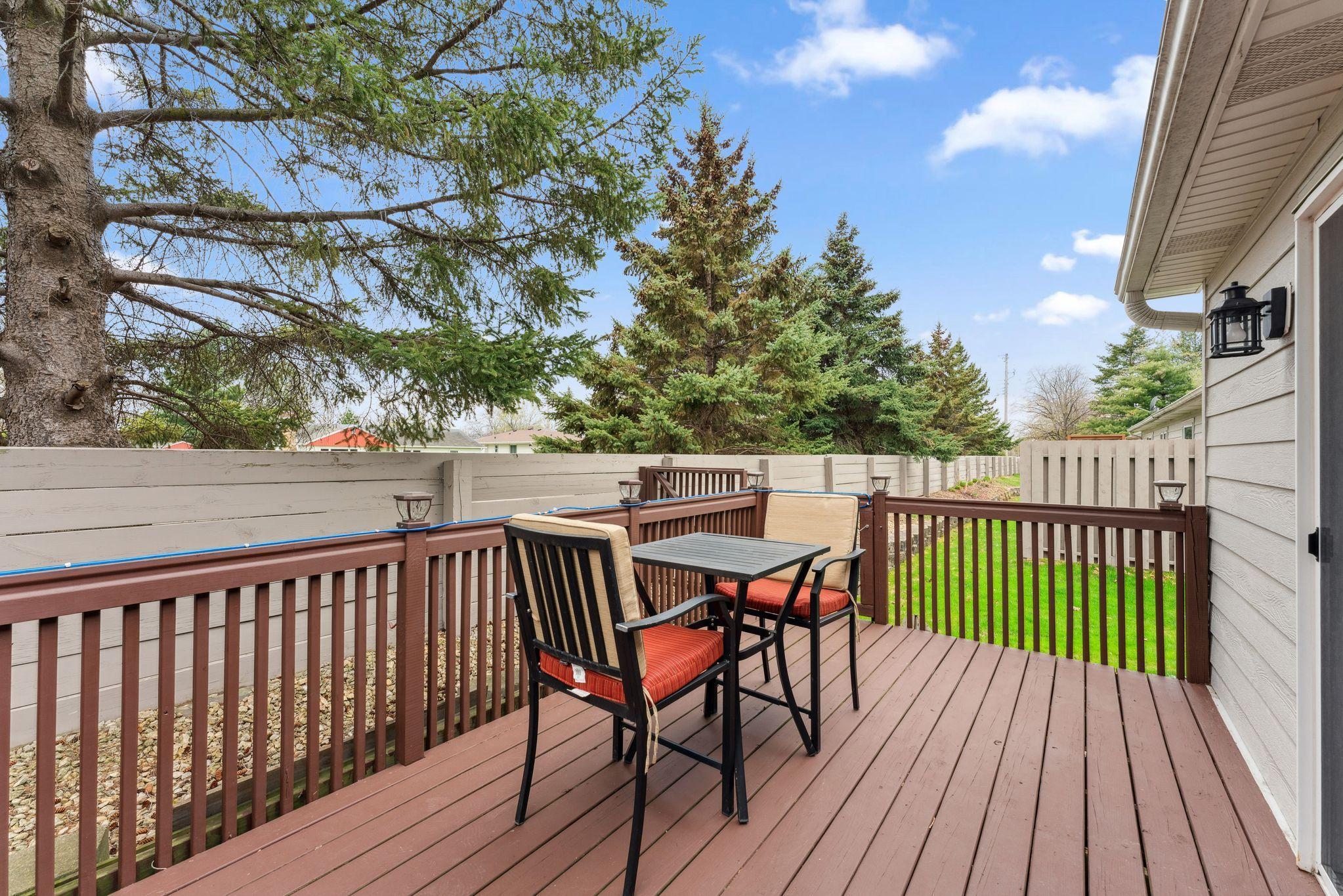 718 Emerald Ridge