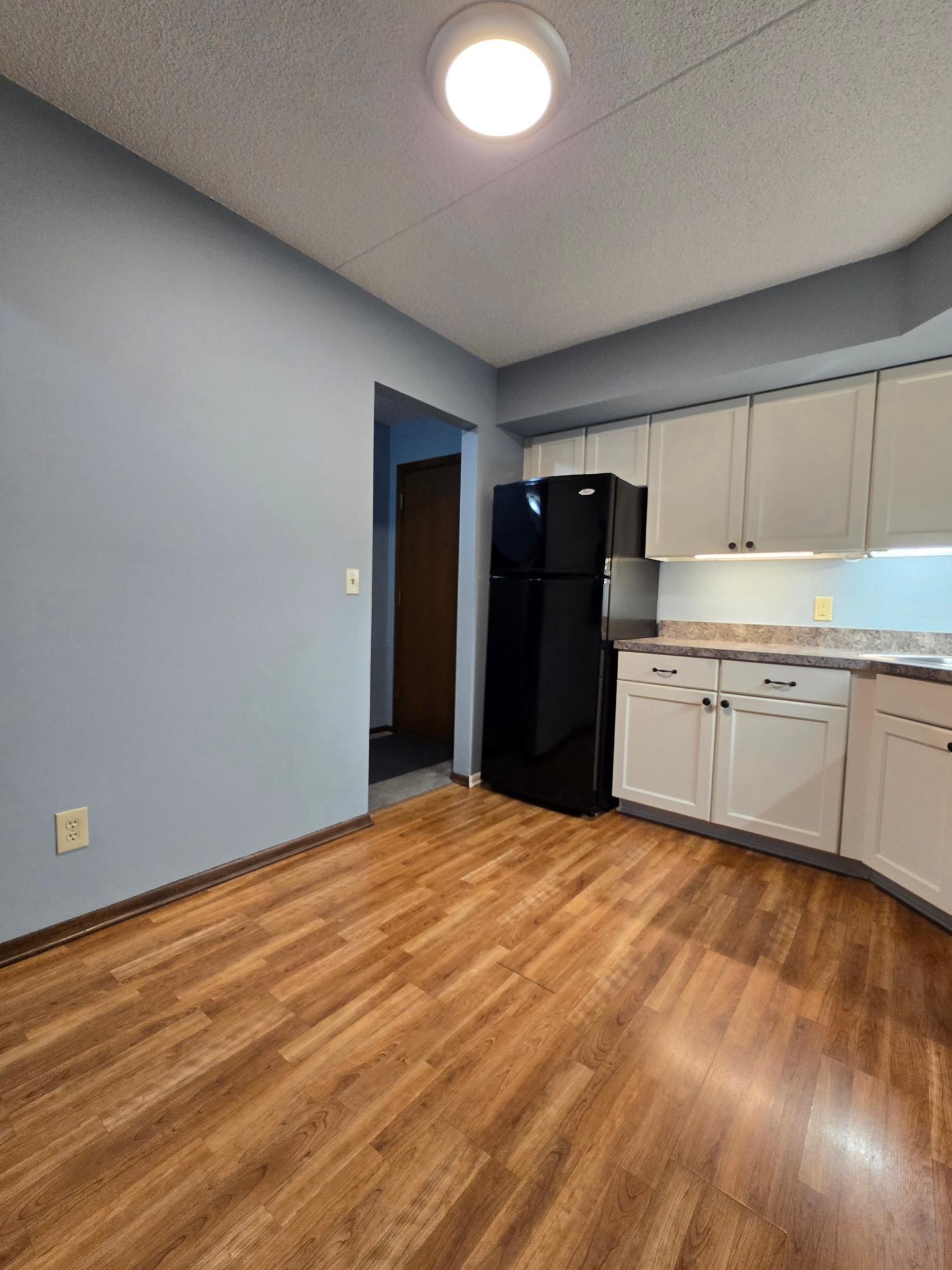 2455 Londin Lane E 117