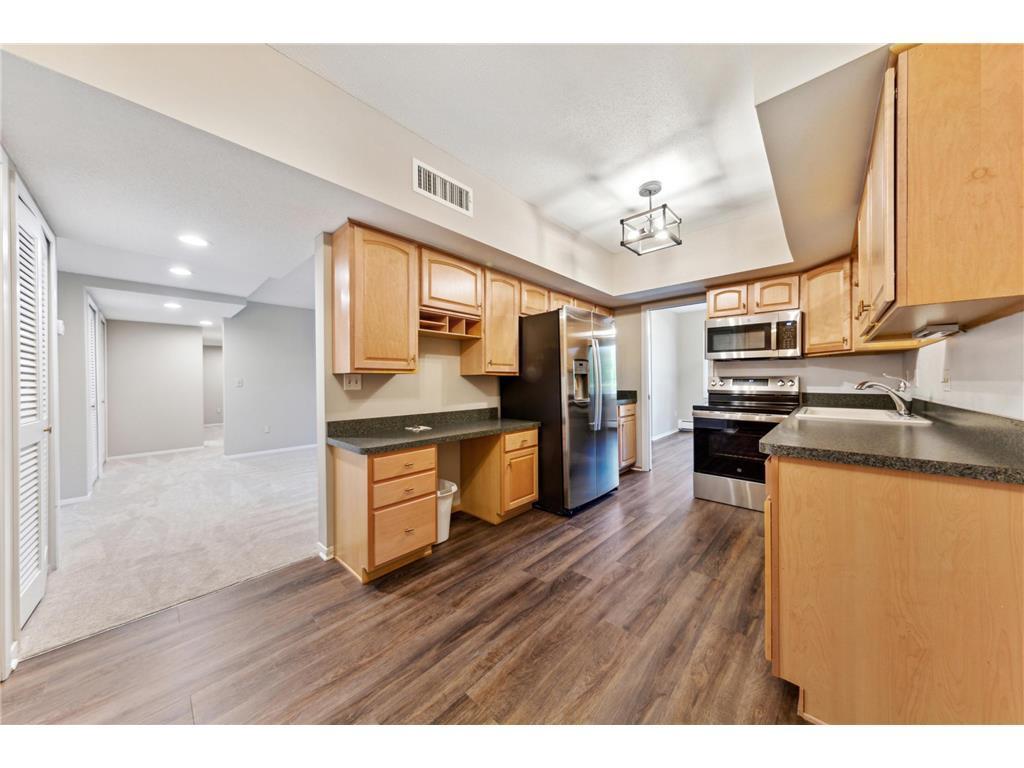3412 Oak Ridge Road 108