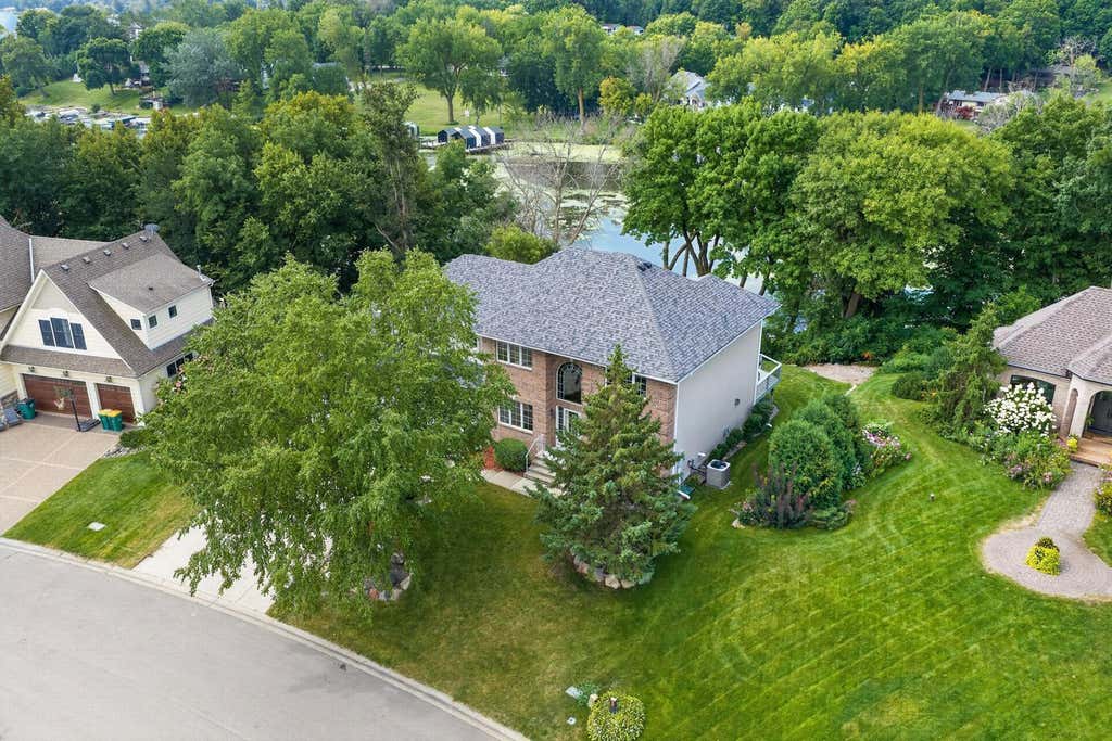 Photo of 1145 Cove Circle, Minnetrista, MN 55364 (MLS # 7126036)