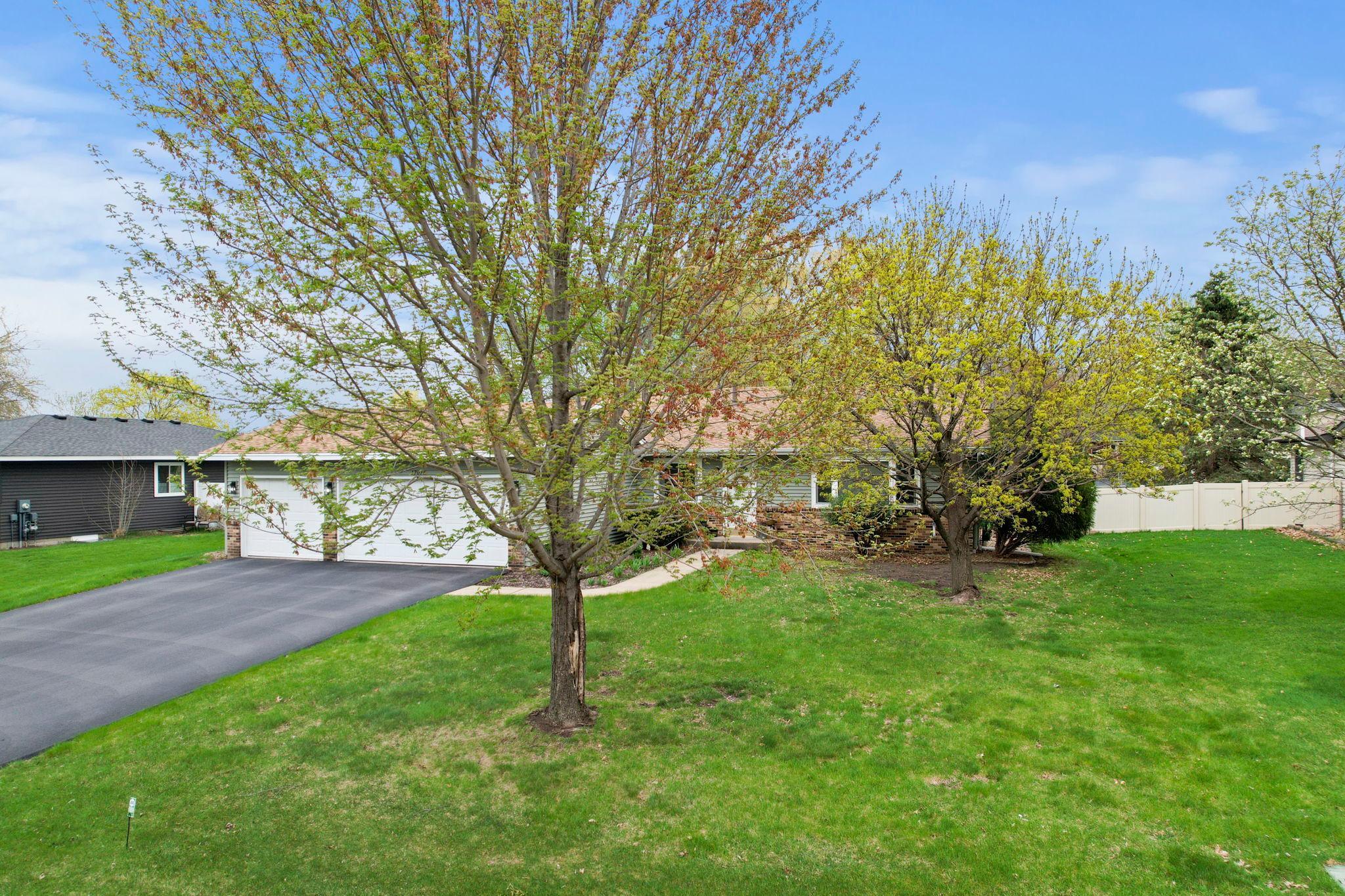 17076 Forfar Court